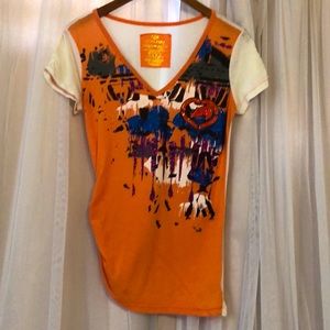 Ecko Red scrunched side, v neck top size large in orange and white